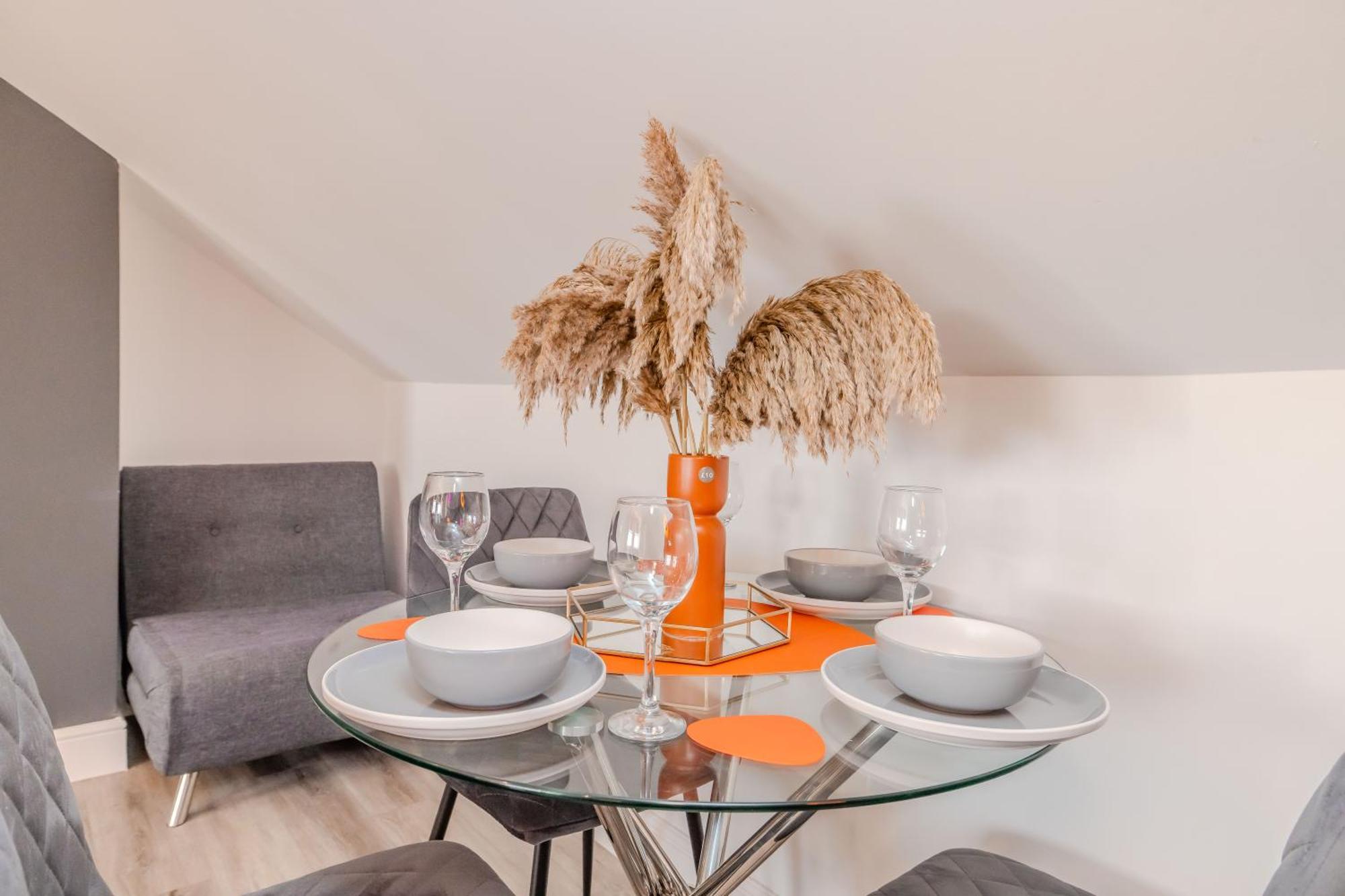 Luxe City Living L 2-Bedroom Flat With Free Parking ブライトン エクステリア 写真