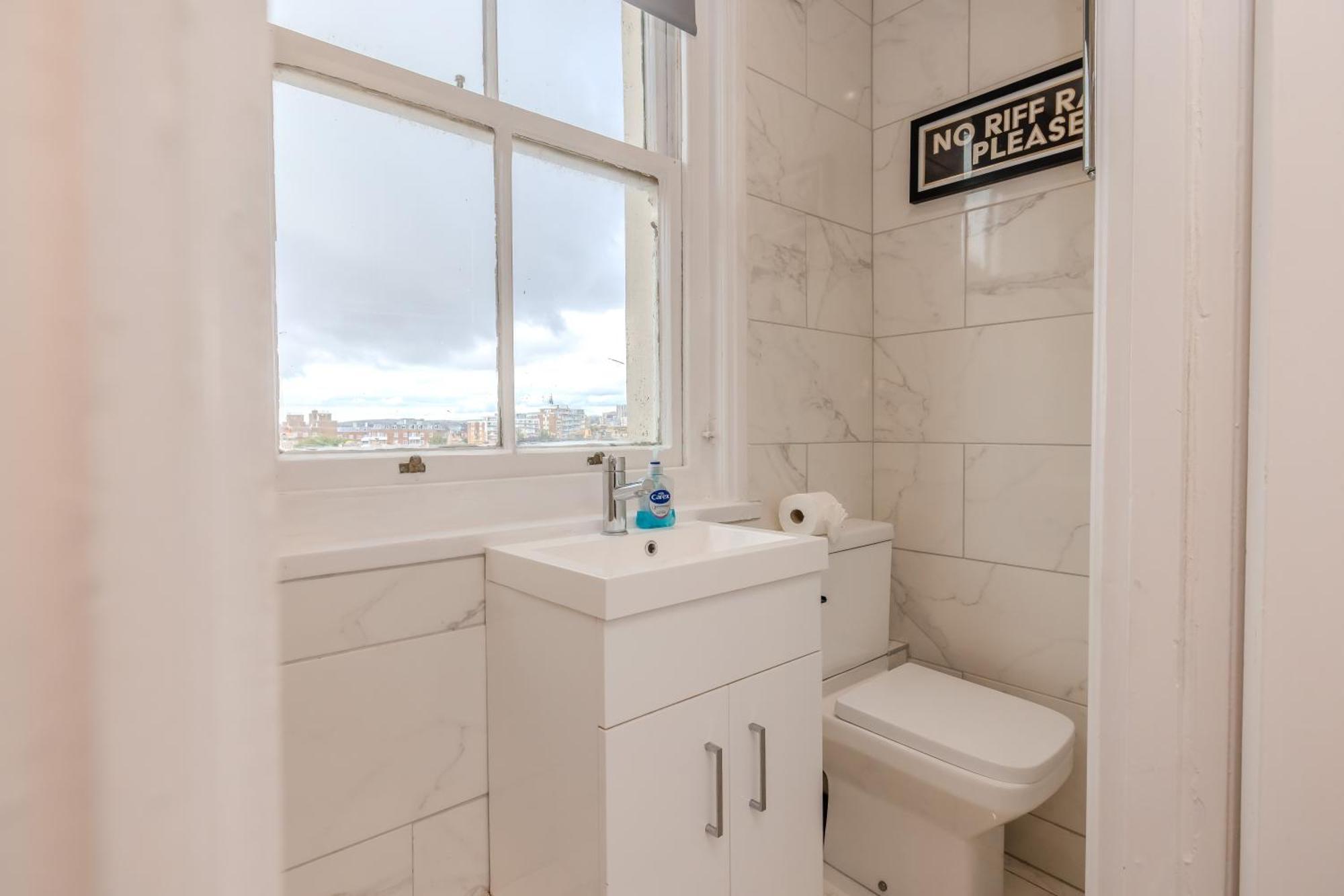 Luxe City Living L 2-Bedroom Flat With Free Parking ブライトン エクステリア 写真