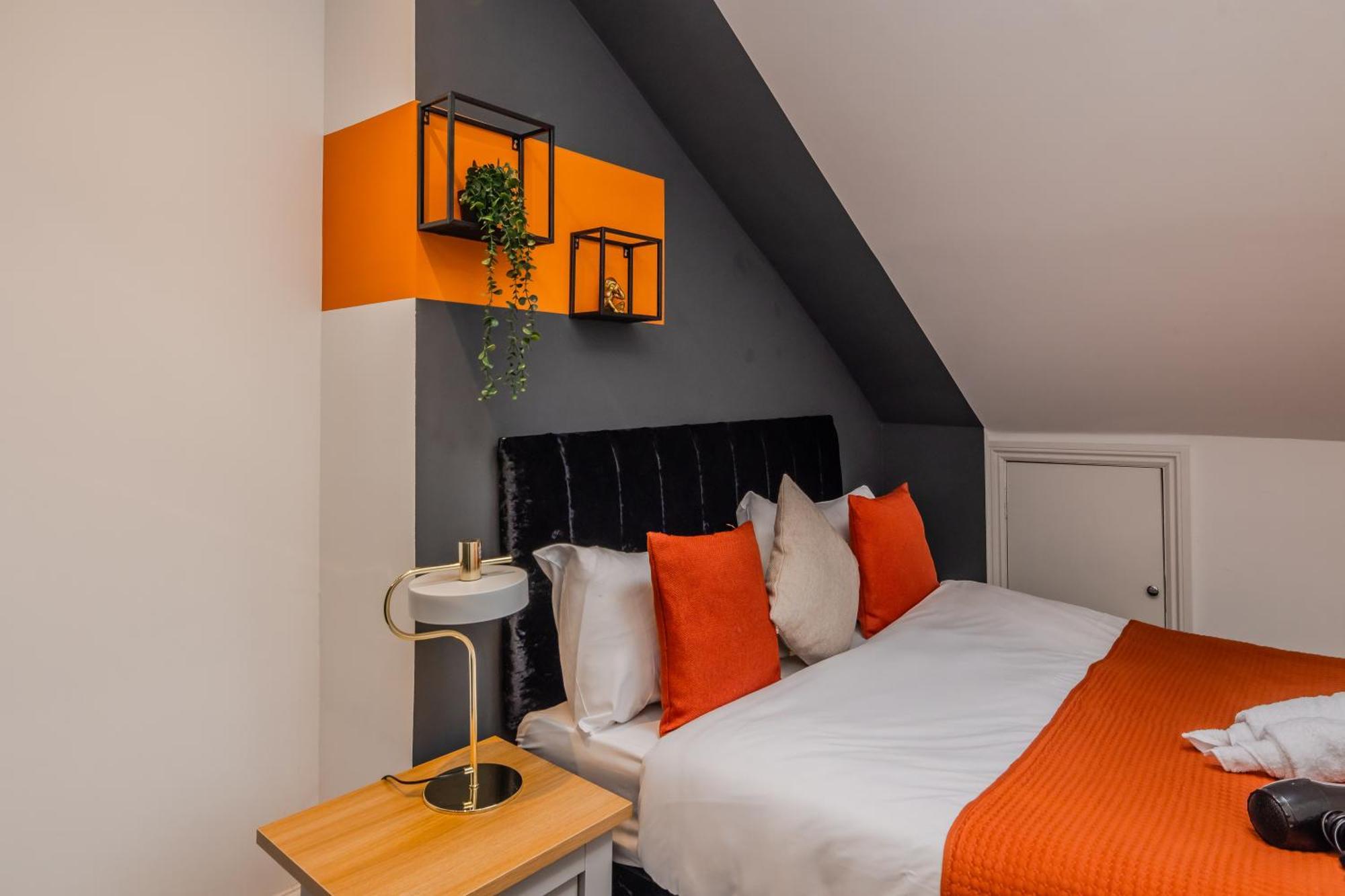 Luxe City Living L 2-Bedroom Flat With Free Parking ブライトン エクステリア 写真