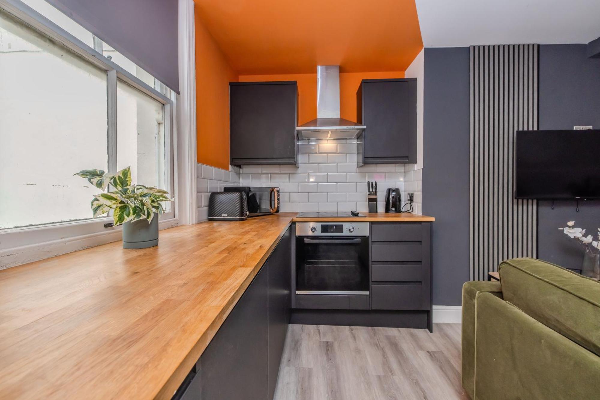 Luxe City Living L 2-Bedroom Flat With Free Parking ブライトン エクステリア 写真